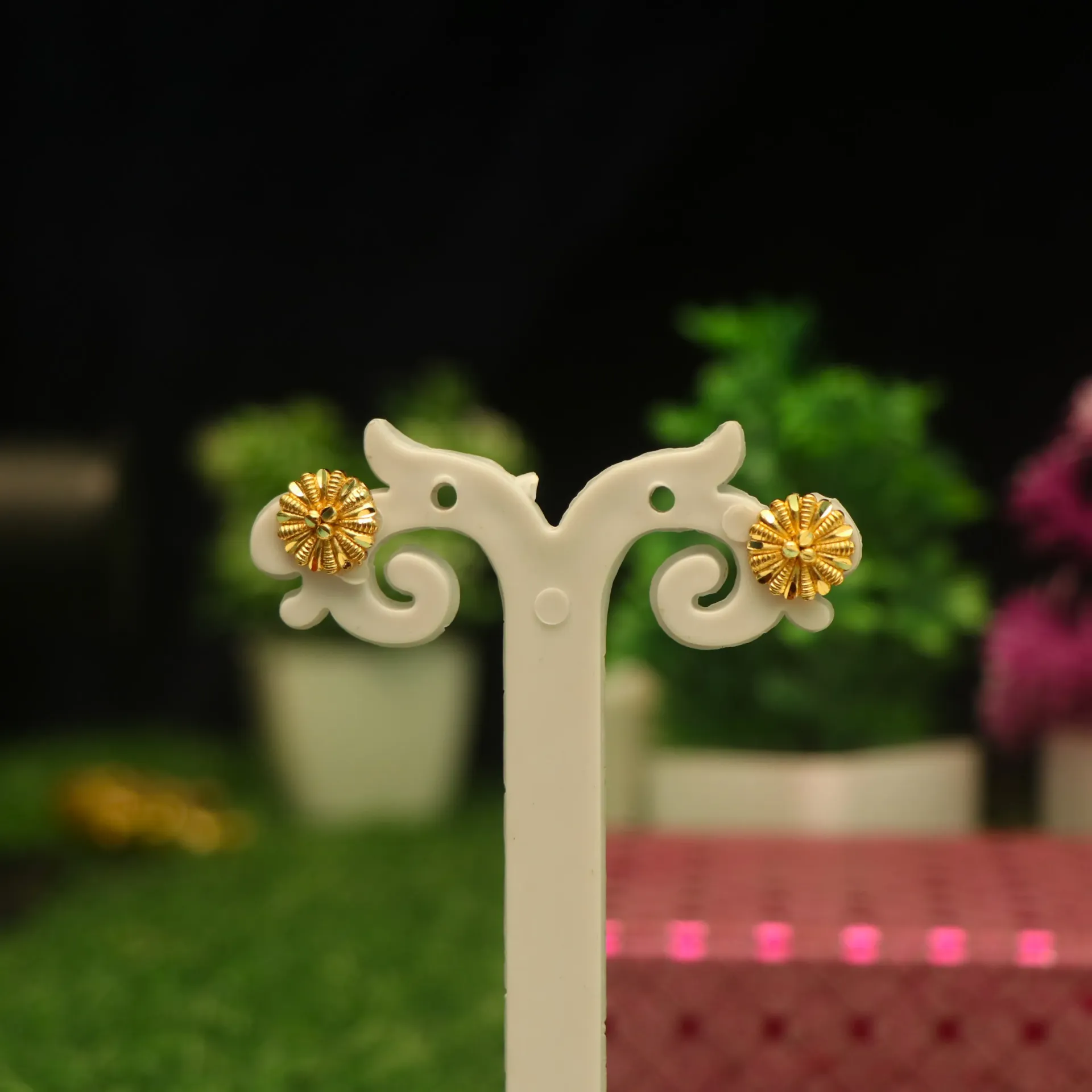 Arihant Nakshi-Work Radiant Petal Ear-Studs