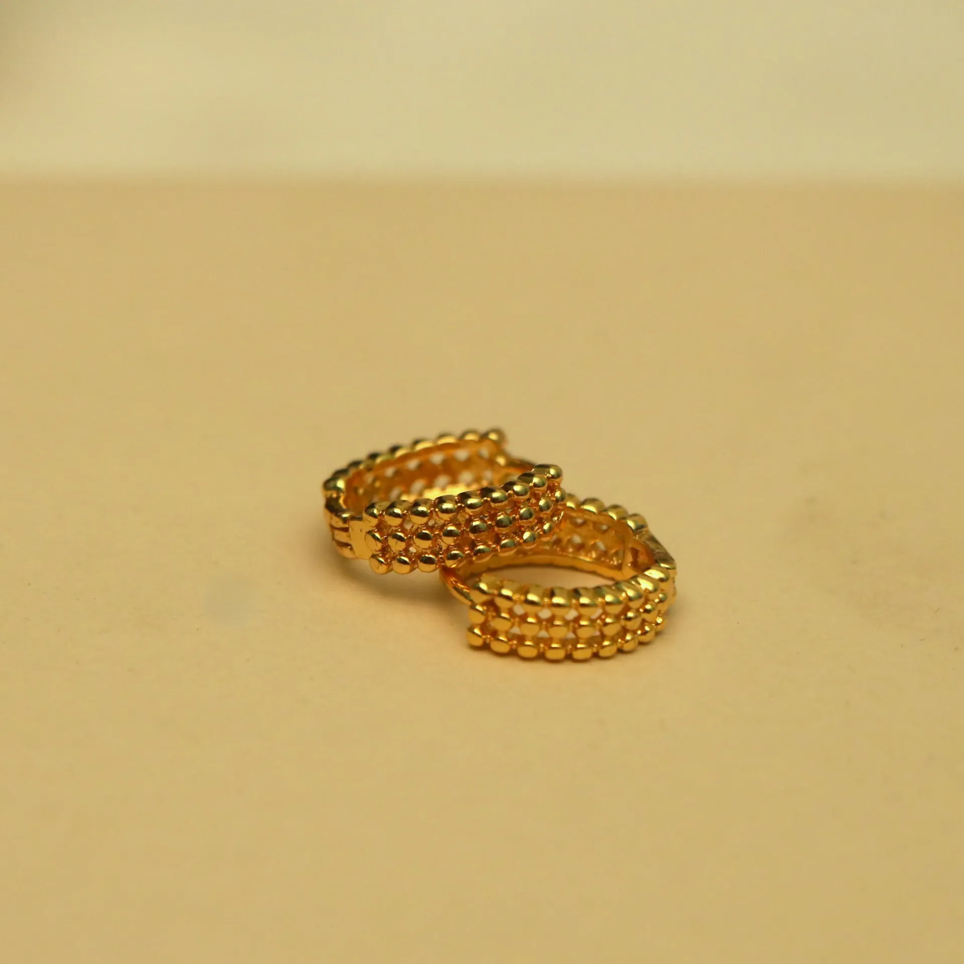 Arihant Tri-Layer Rawa Gold Bali Earrings