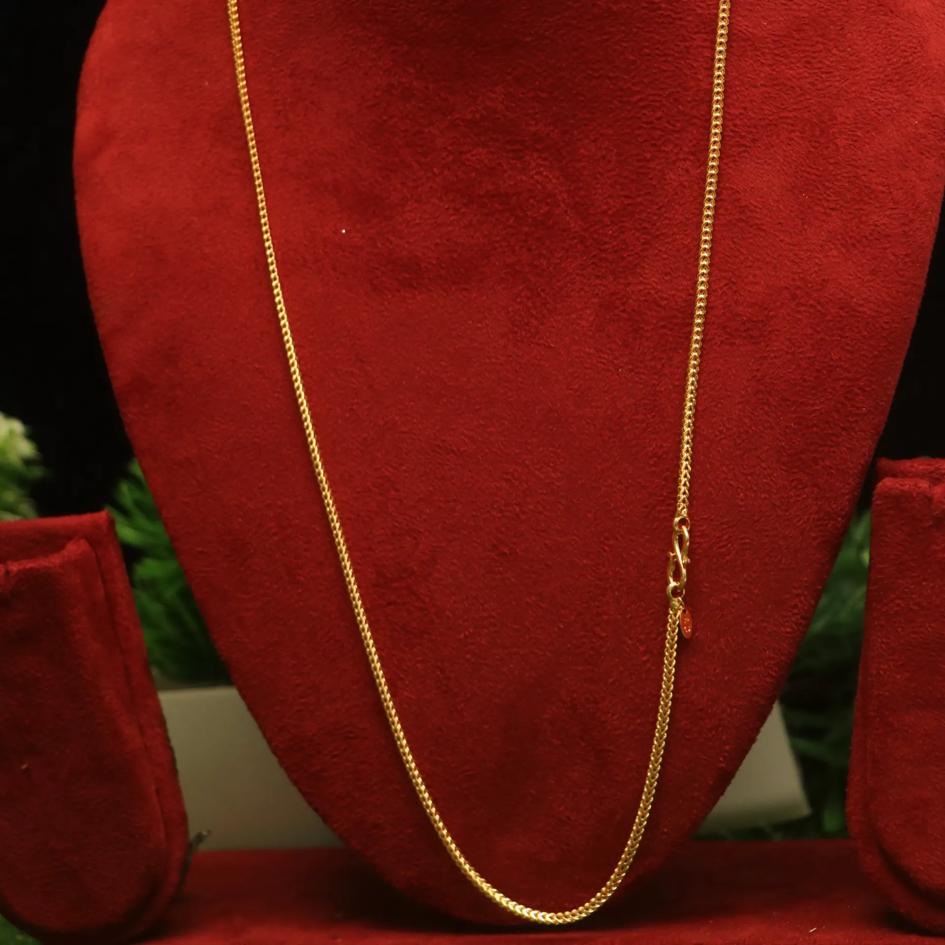 [NECKLACE-30029] Arihant Everyday Elegance 18K Gold-Plated Polished Flat Chain