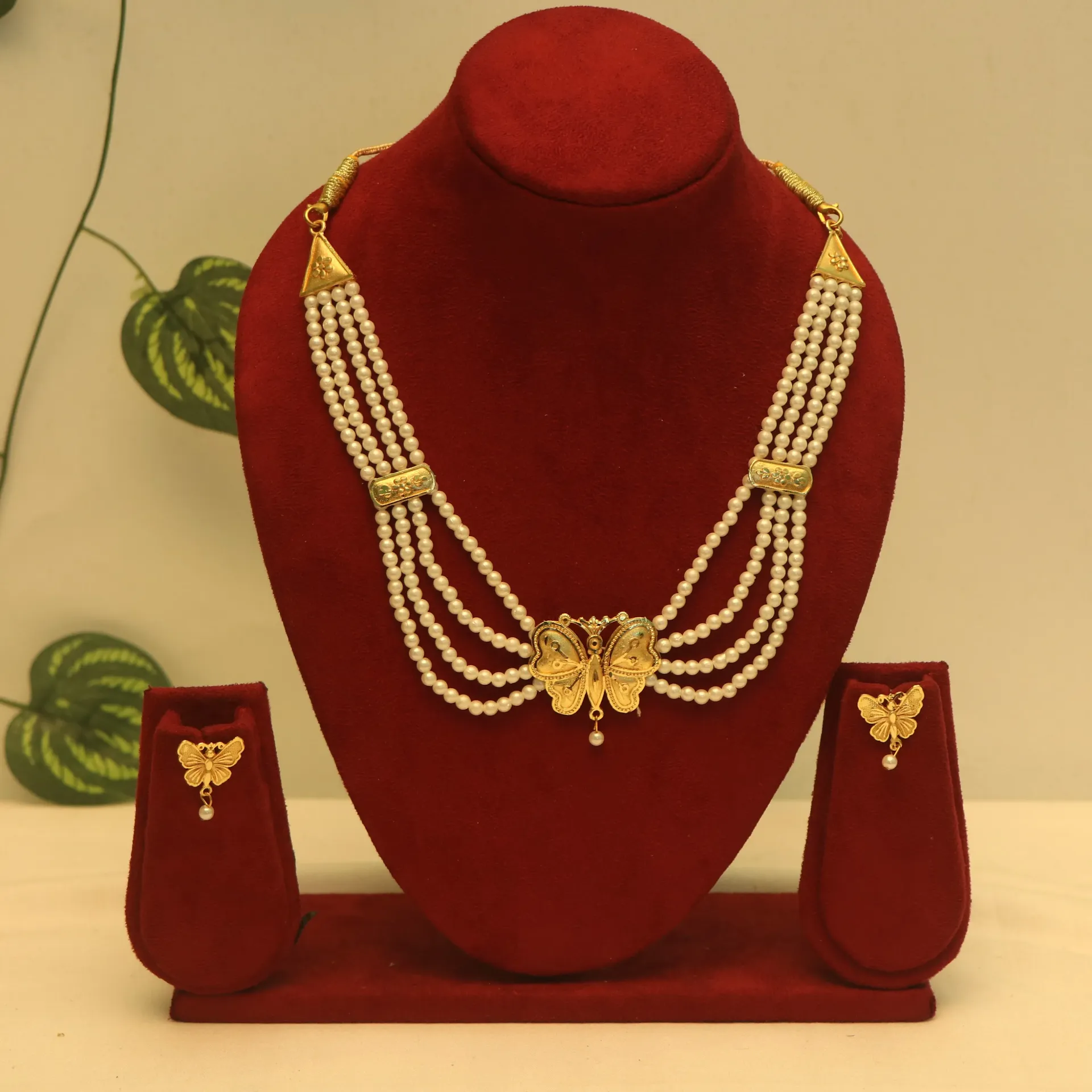 [NECKLACES-00857] SS Midnight Elegance Multi-Strand Krishna-Moni Haar