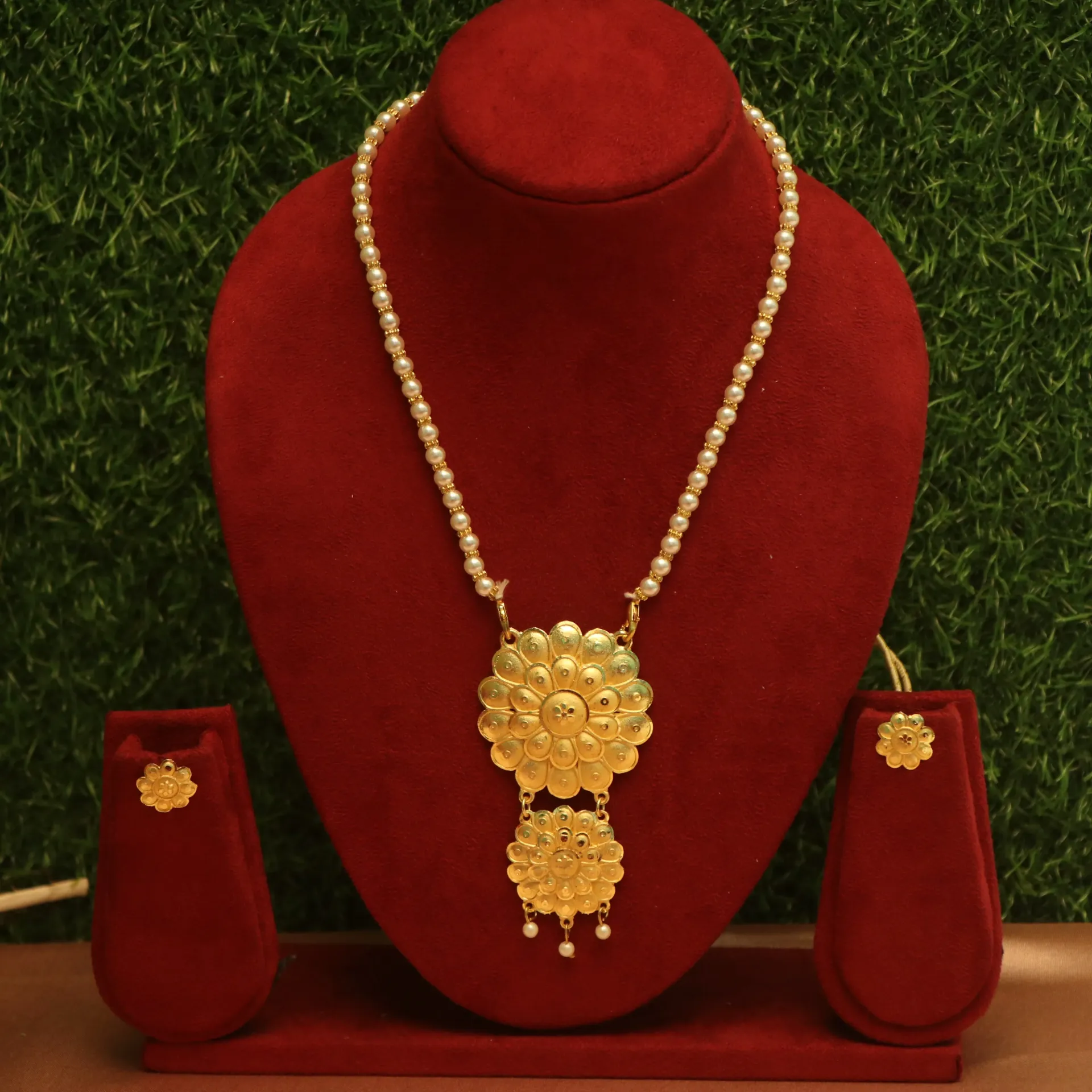 SS Elegant South-Sea Style Tiered Pearl Mala