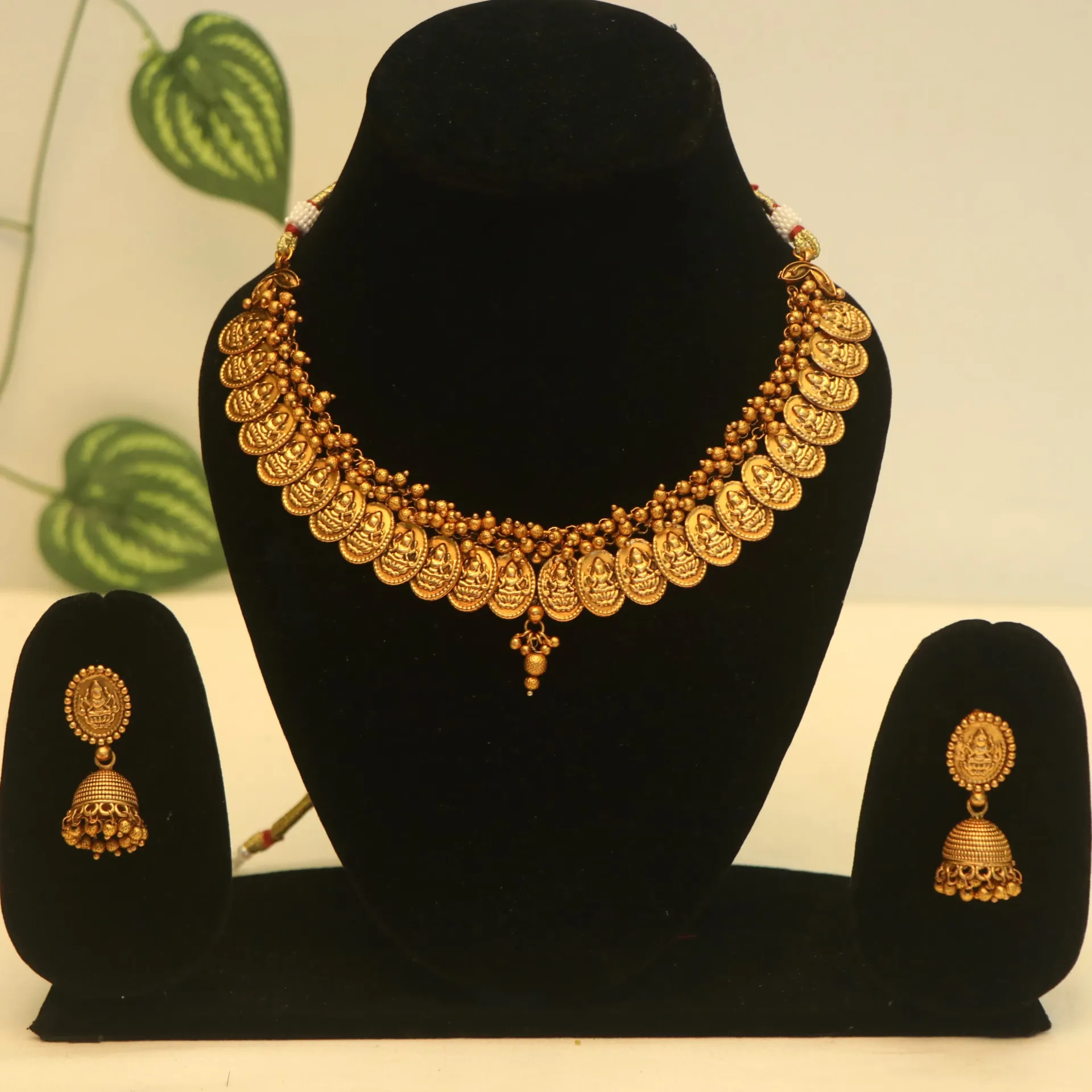 SS Maha Lakshmi Kasu Mala Gold-Plated Heritage Set