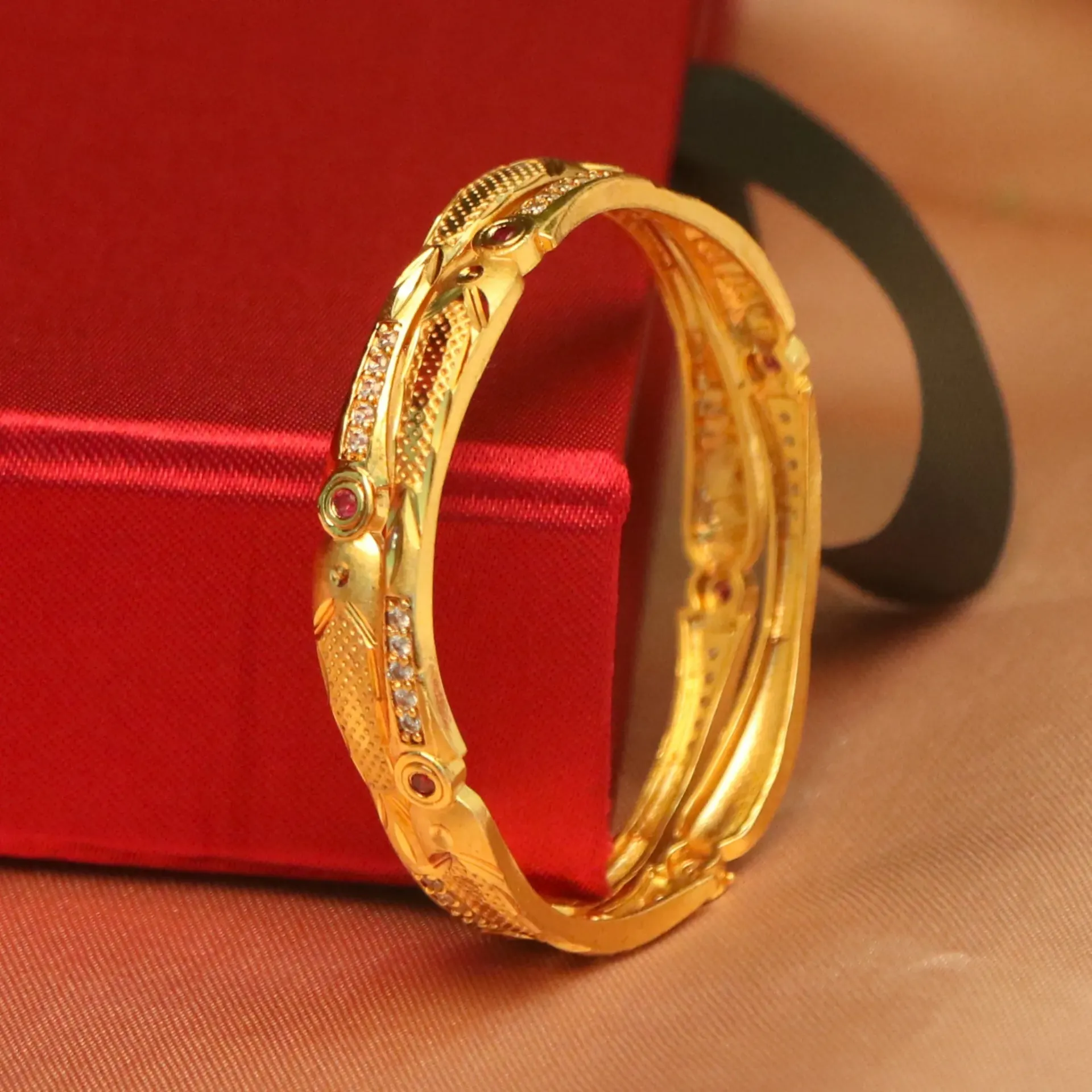[BANGLES-00893] Shreehari Stone-Studded Fish Motif Gold-Plated Kada
