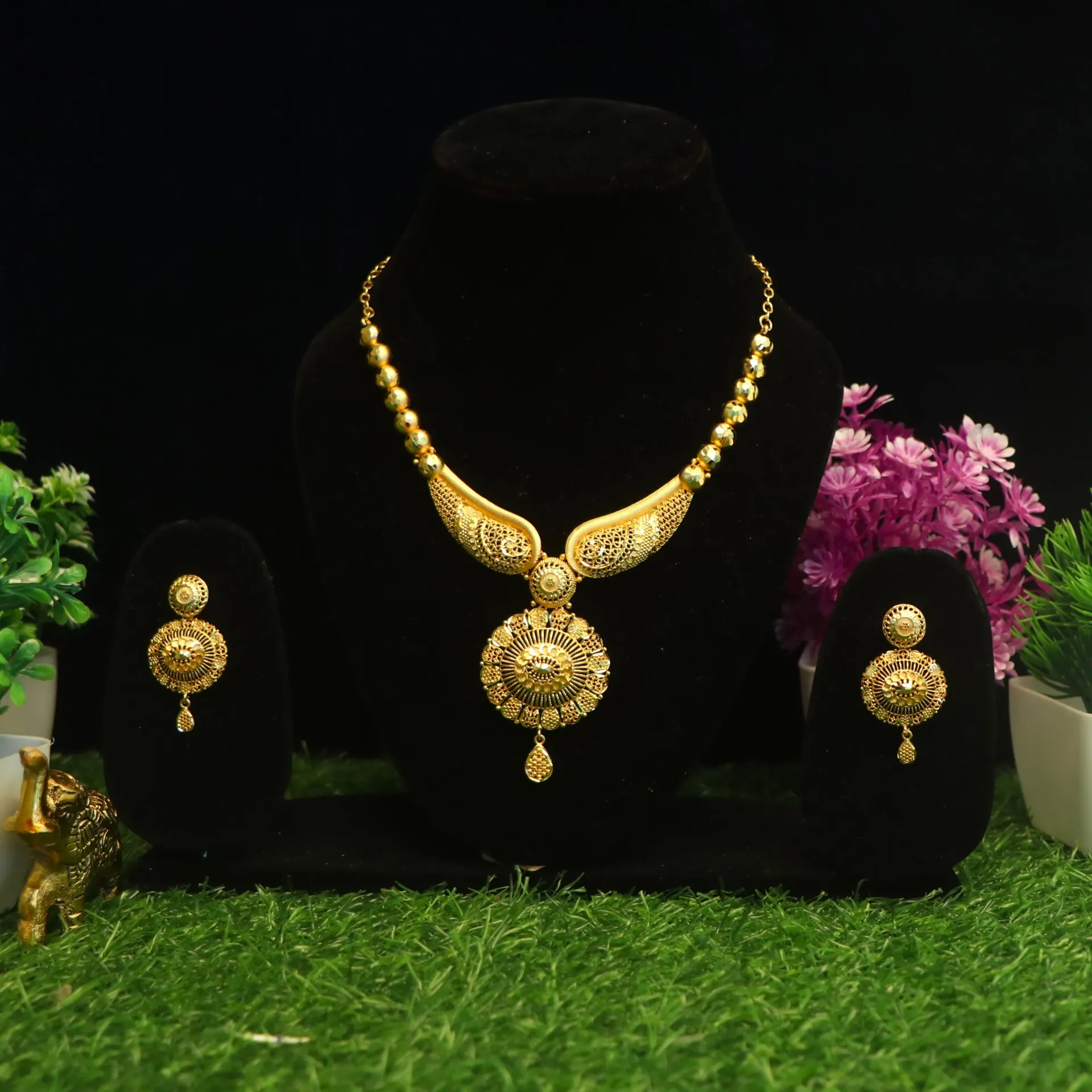 [NECKLACES-00059] Shreehari Royal Artisan Matte-Gold Sunburst Medallion Necklace Set