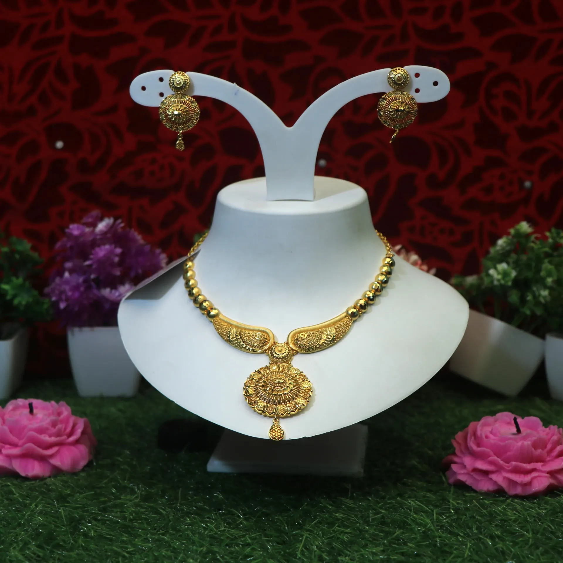 Shreehari Royal Artisan Matte-Gold Sunburst Medallion Necklace Set