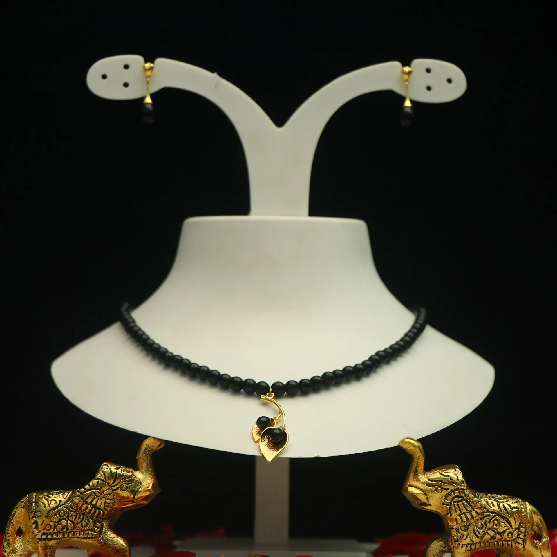 [NECKLACES-00081] Arihant Vana Leaf Gold-Plated Black Bead Necklace Set