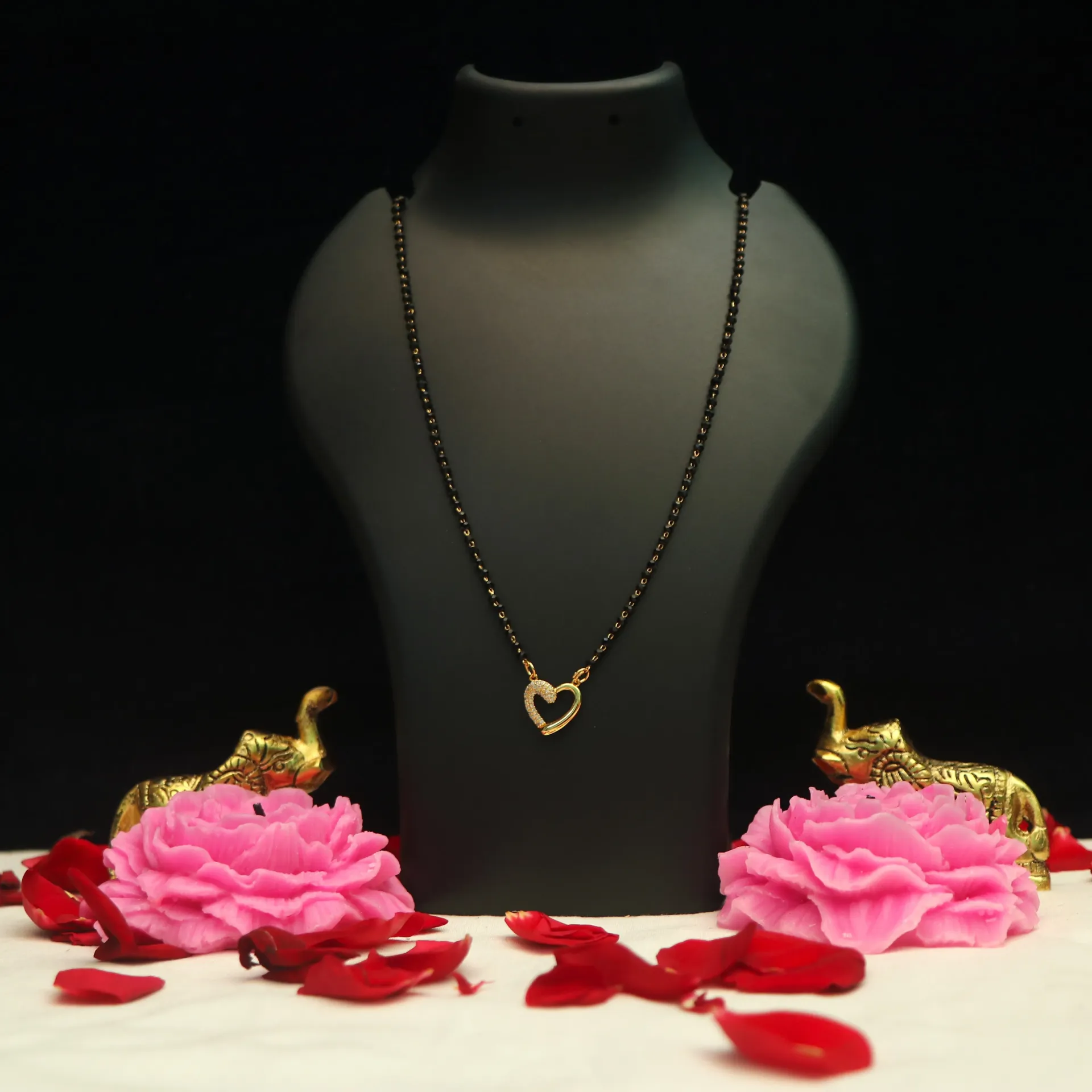 [NECKLACE-30044] Arihant The Eternal Bond Heart Mangalsutra