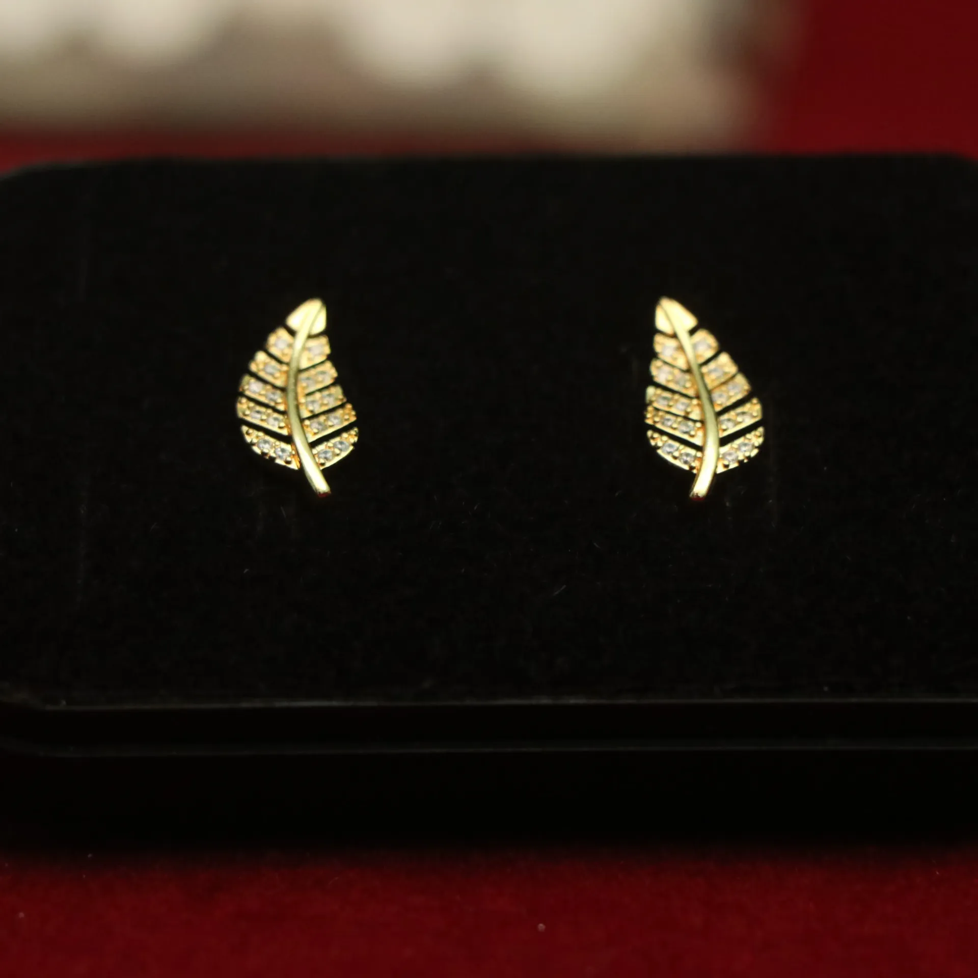 Arihant The Verdant Sparkle Leaf Earrings