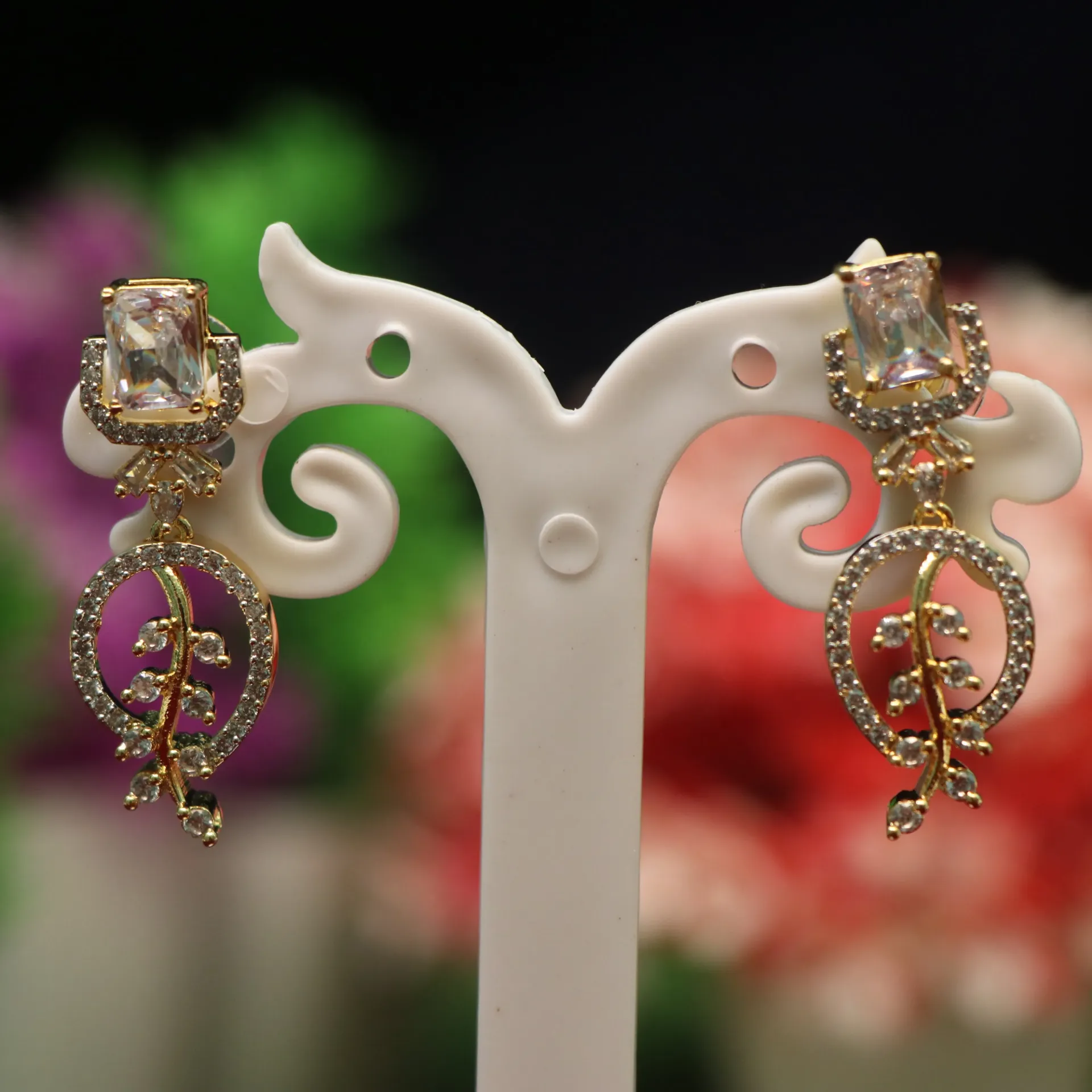 [EARINGS-00993] AD Zirconia Encrusted Floral Lattice Dangler Earrings