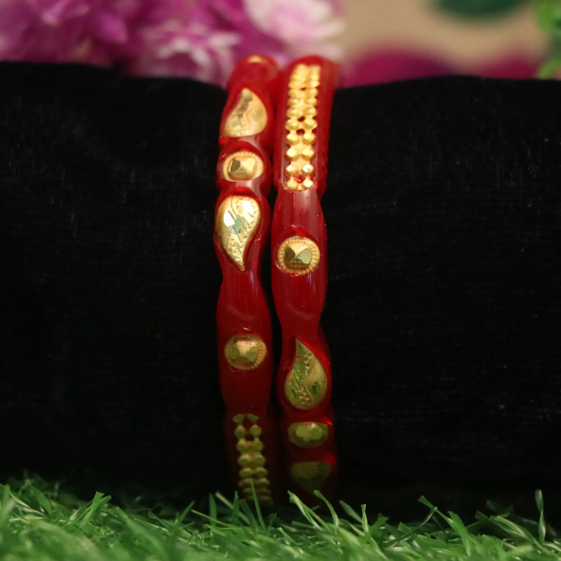 [BANGLES-00317] LT Red Bridal Gold Degined Pala (24)