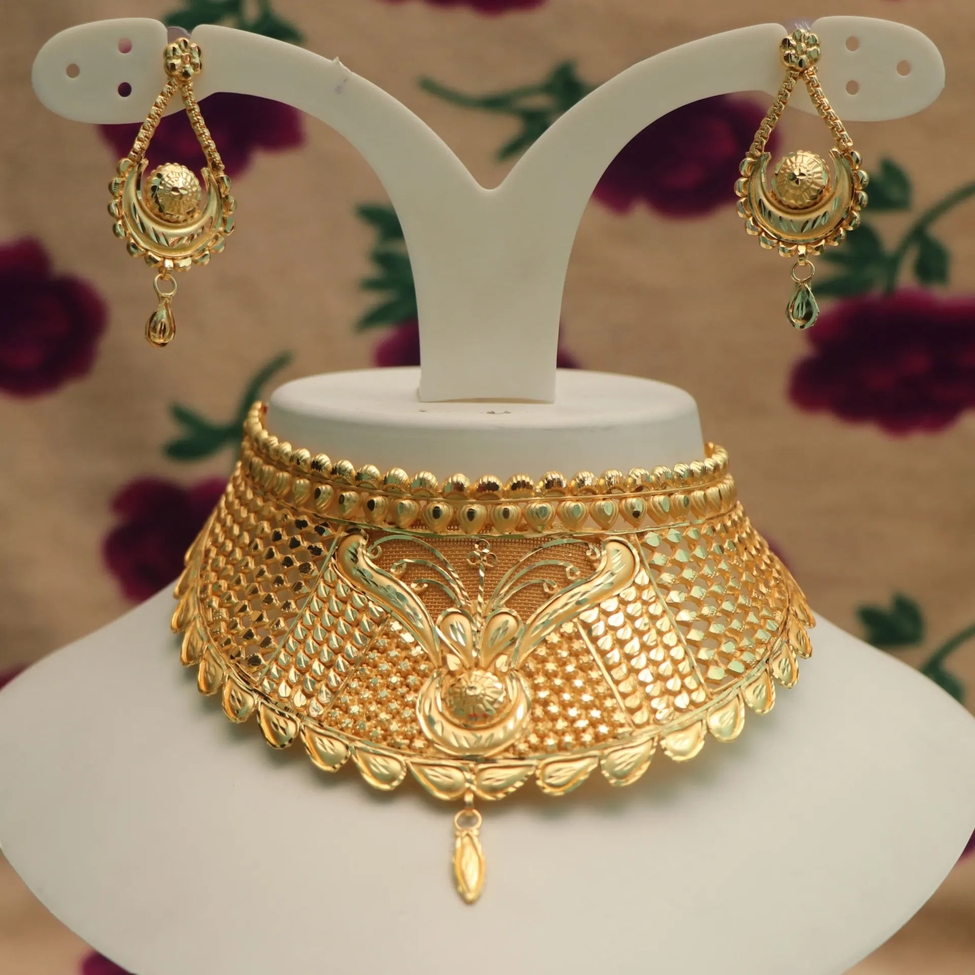 [NECKLACES-01109] LT Crown Chokker For Bridal
