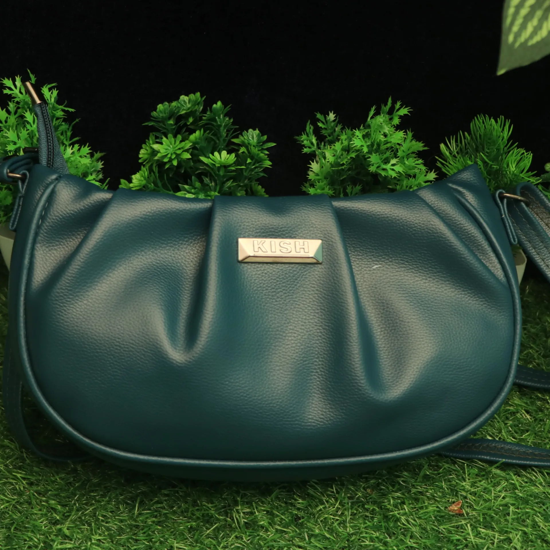 [BAG-00343] KISH Emerald Chevron Quilted Crossbody (1)