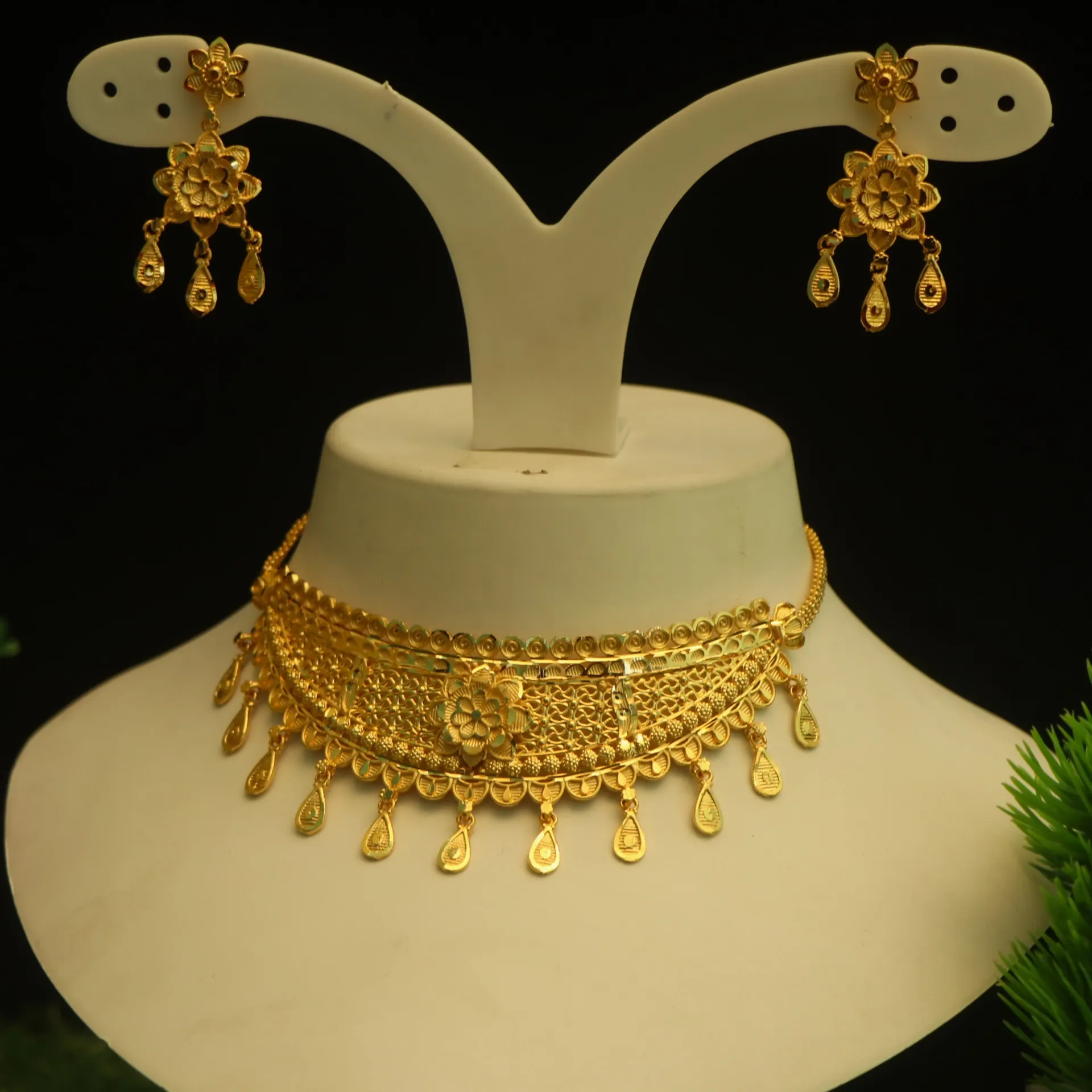 [NECKLACES-00408] Shreehari Aishani Gold-Plated Choker Set with Tiered Teardrop Charms