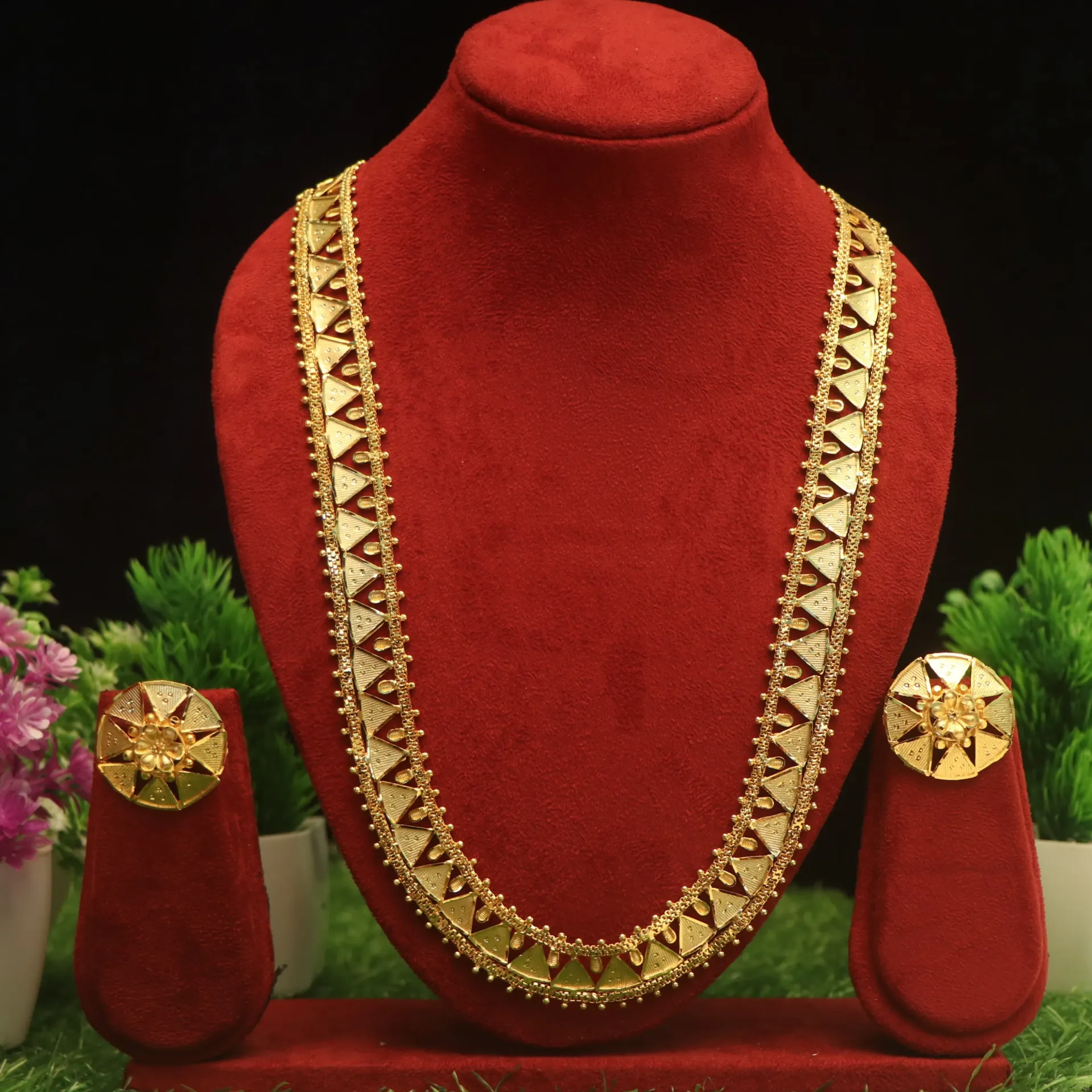 [NECKLACES-00429] Shreehari Inspired 24K Gold-Plated Pearl Chandelier Set