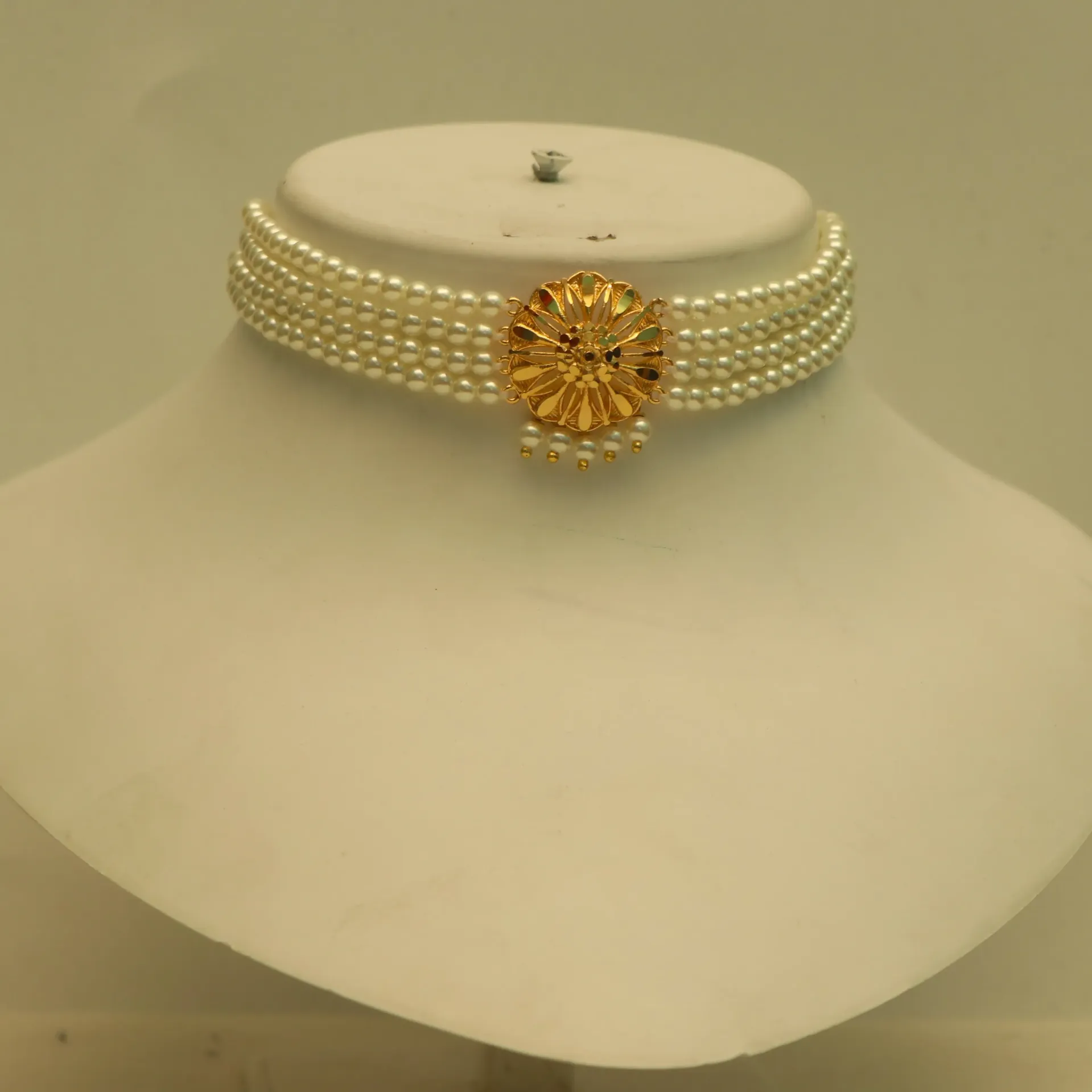 [NECKLACES-00441] Shreehari Kanaklata Heritage Floral Studded Pearl Bib Choker