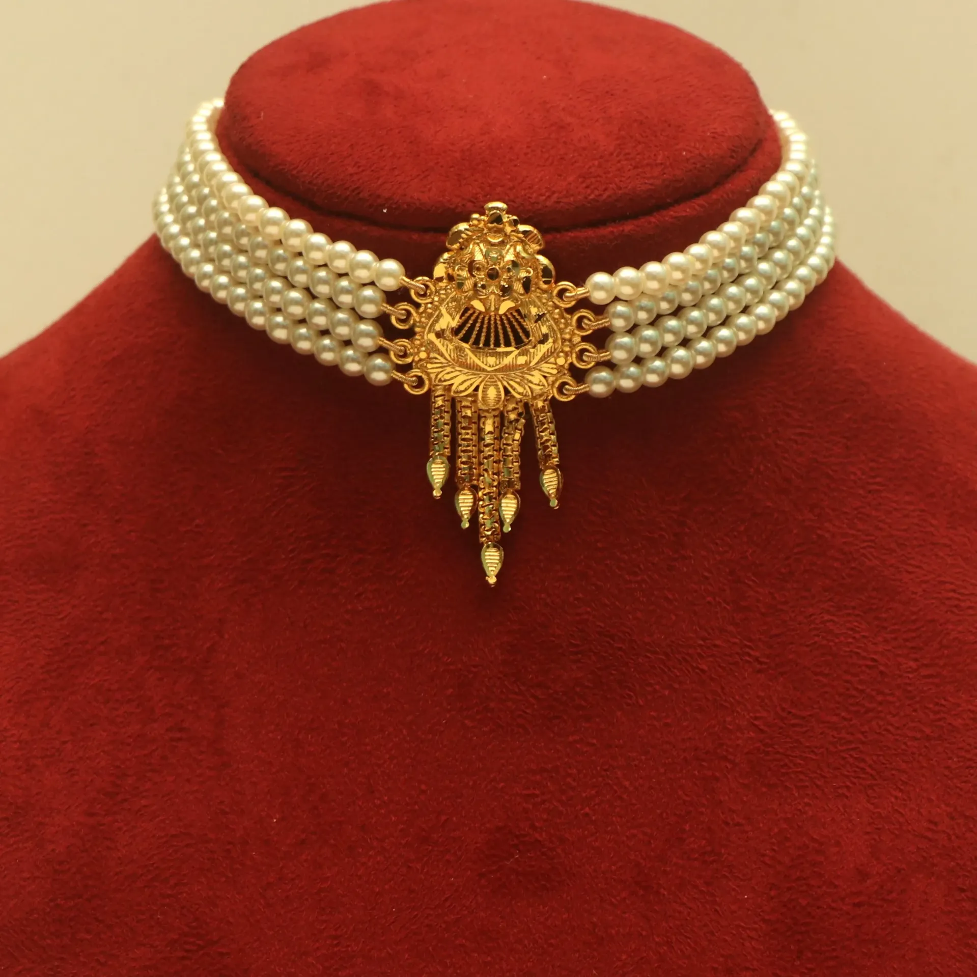 [NECKLACES-00448] Shreehari Sabeki Floral Jhalor Gold-Plated 4-Strand Pearl Rani Haar