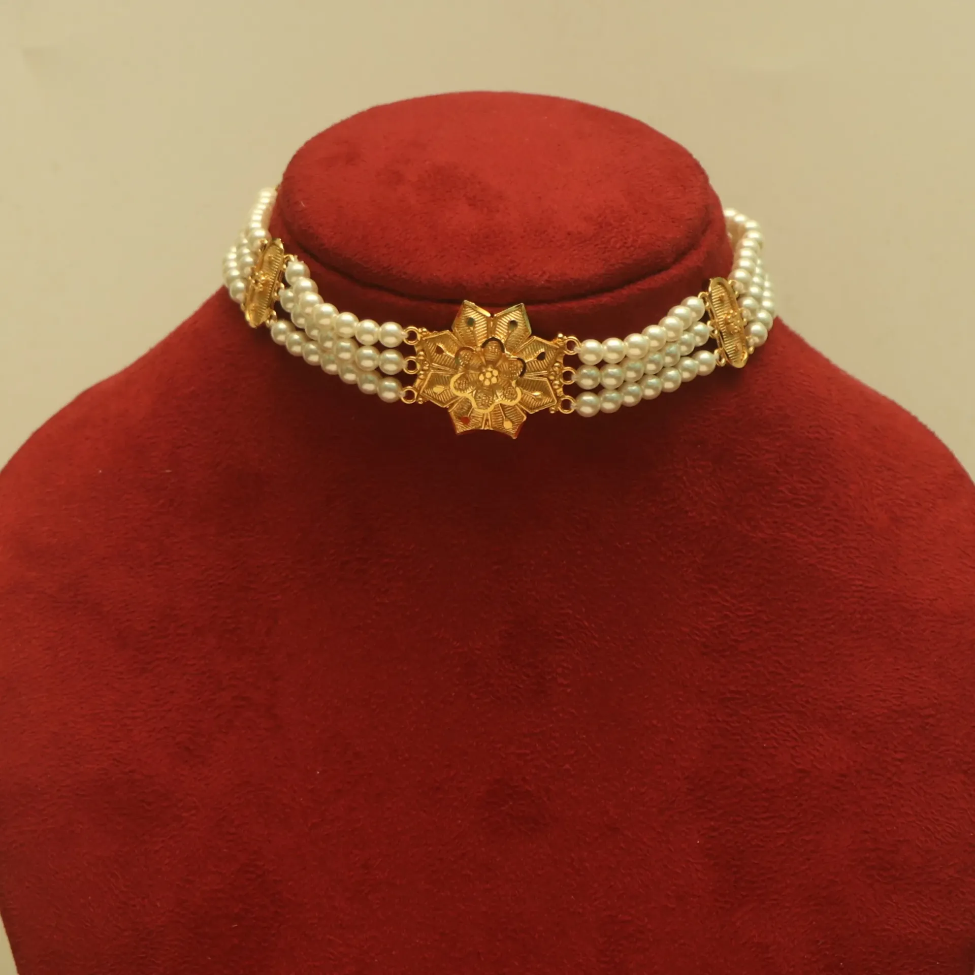 Shreehari Triple-Row Moti Gala-Bandh with Star-Burst Motif