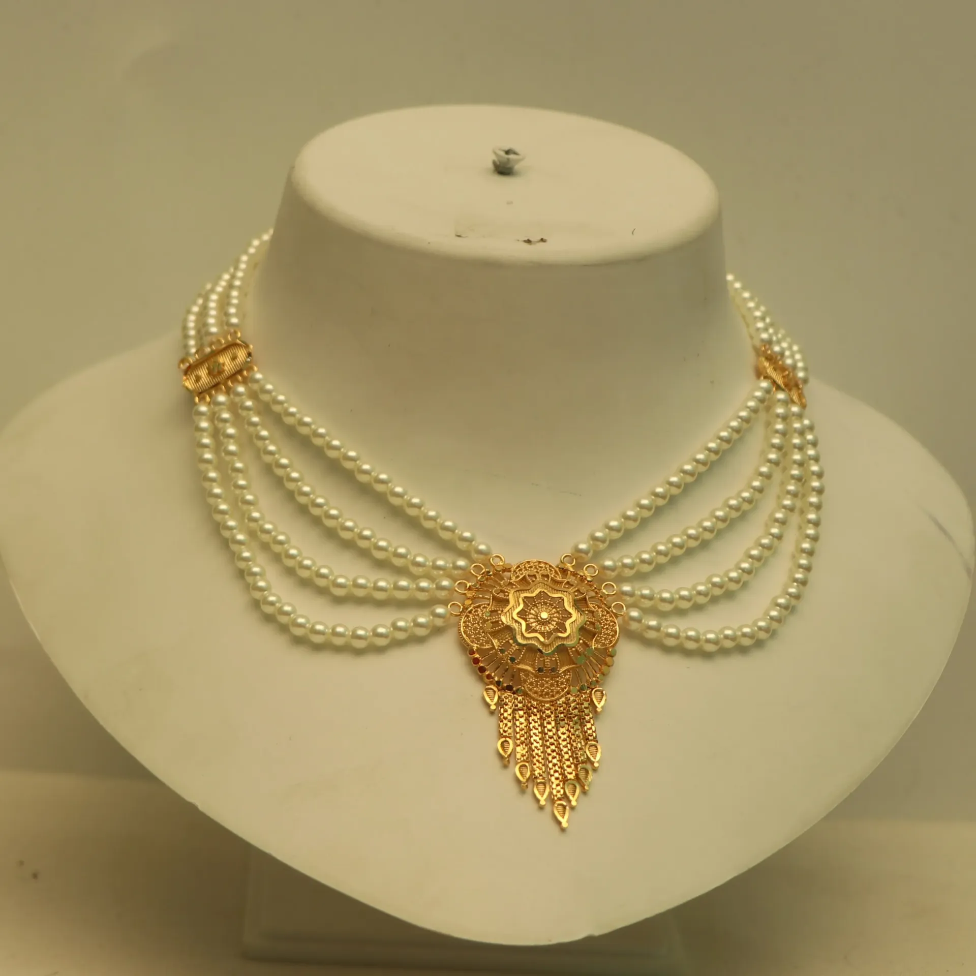 [NECKLACES-00462] Shreehari Imperial Four-Layer Moti Choker with Filigree Tassel