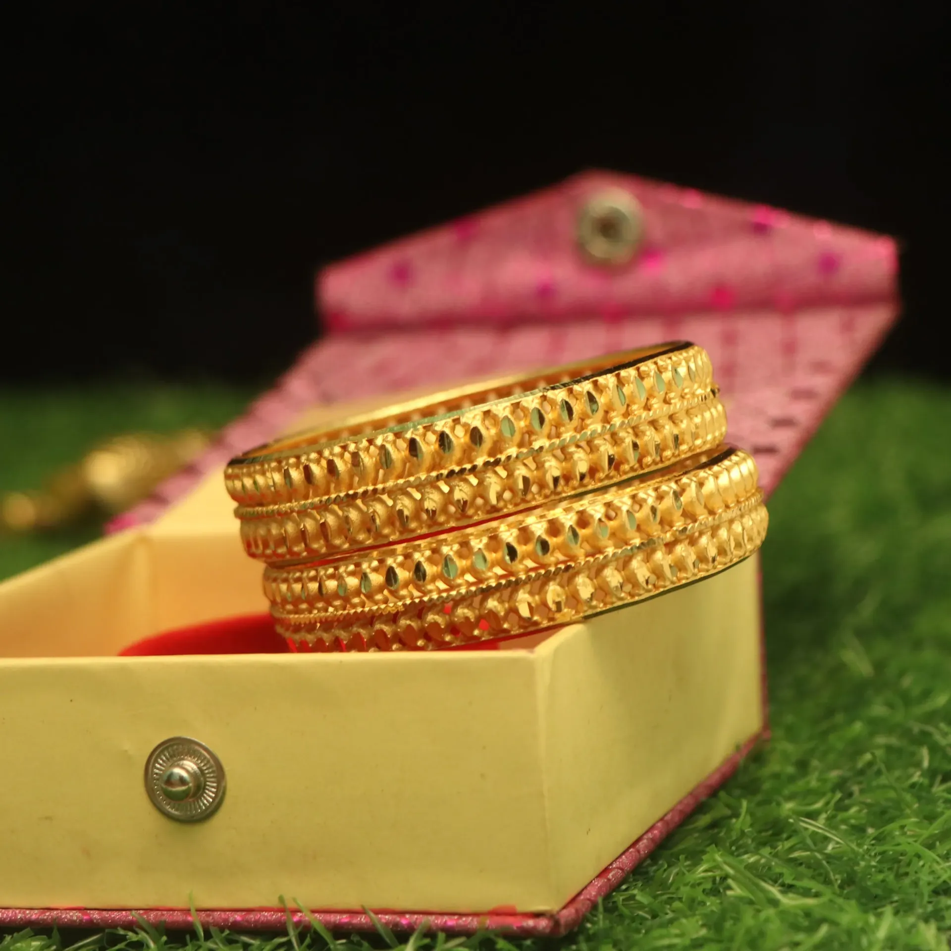 [BANGLES-00470] Shreehari Kanaka Bead-Work Gold-Plated Chur