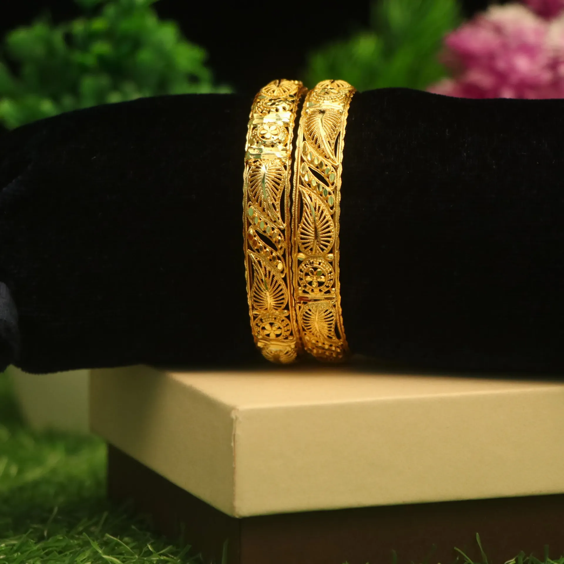 [BANGLES-00480] Shreehari Gold-Plated Broad Cutwork Party Bangle