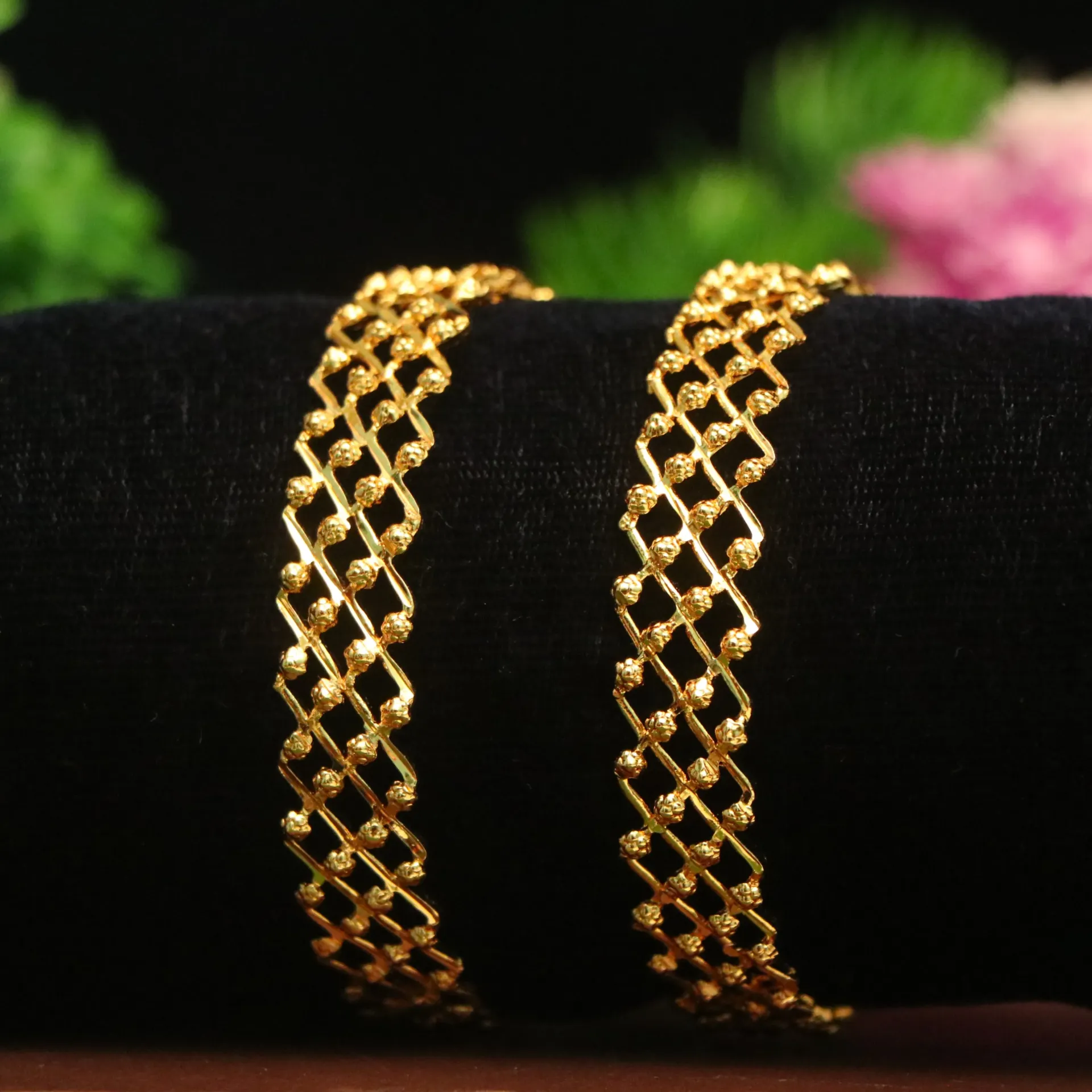 [BANGLES-00501] Shreehari Bengali Heritage Ghughru-Style Beaded Gold Bangle Set (24)