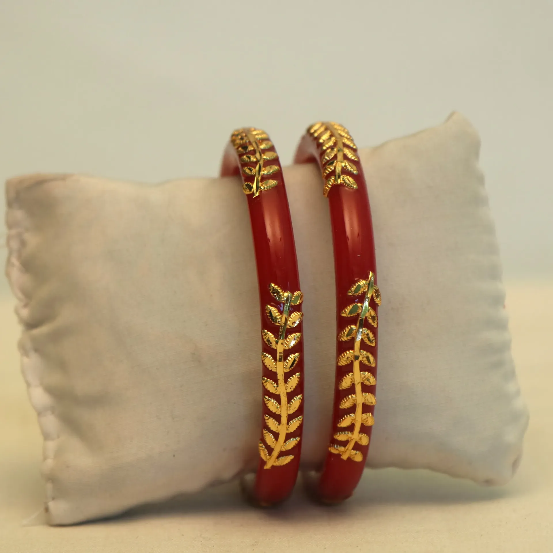 [BANGLES-00550] Shreehari Red Pola with 24K Gold Polish Orb Vine (24)