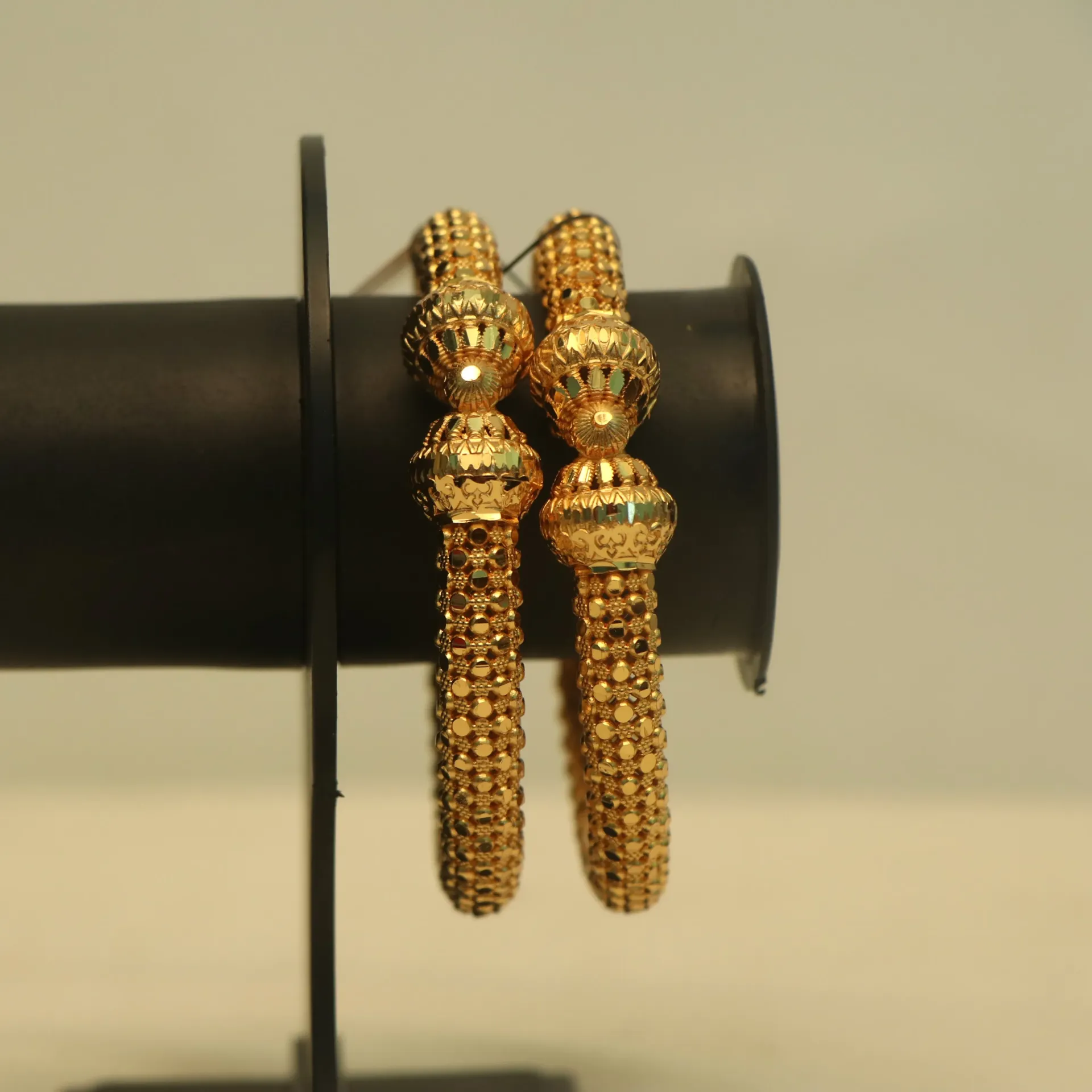 [BANGLES-00600] Arihant Artisan Granulated Gold-Finish Statement Kada (24)