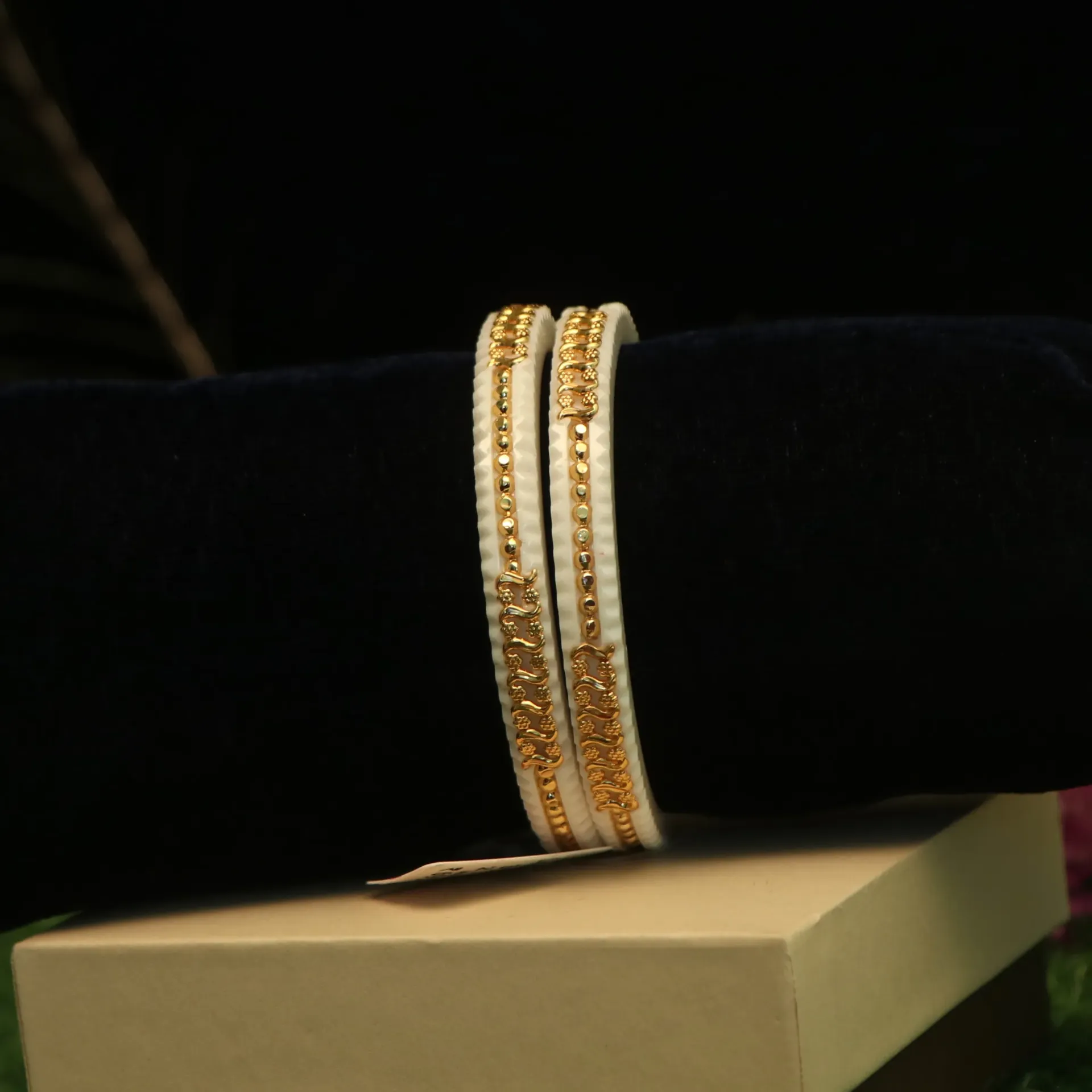 [BANGLES-00619] Arihant Gold-Plated White Shankha Badhano Bangle Pair (24)