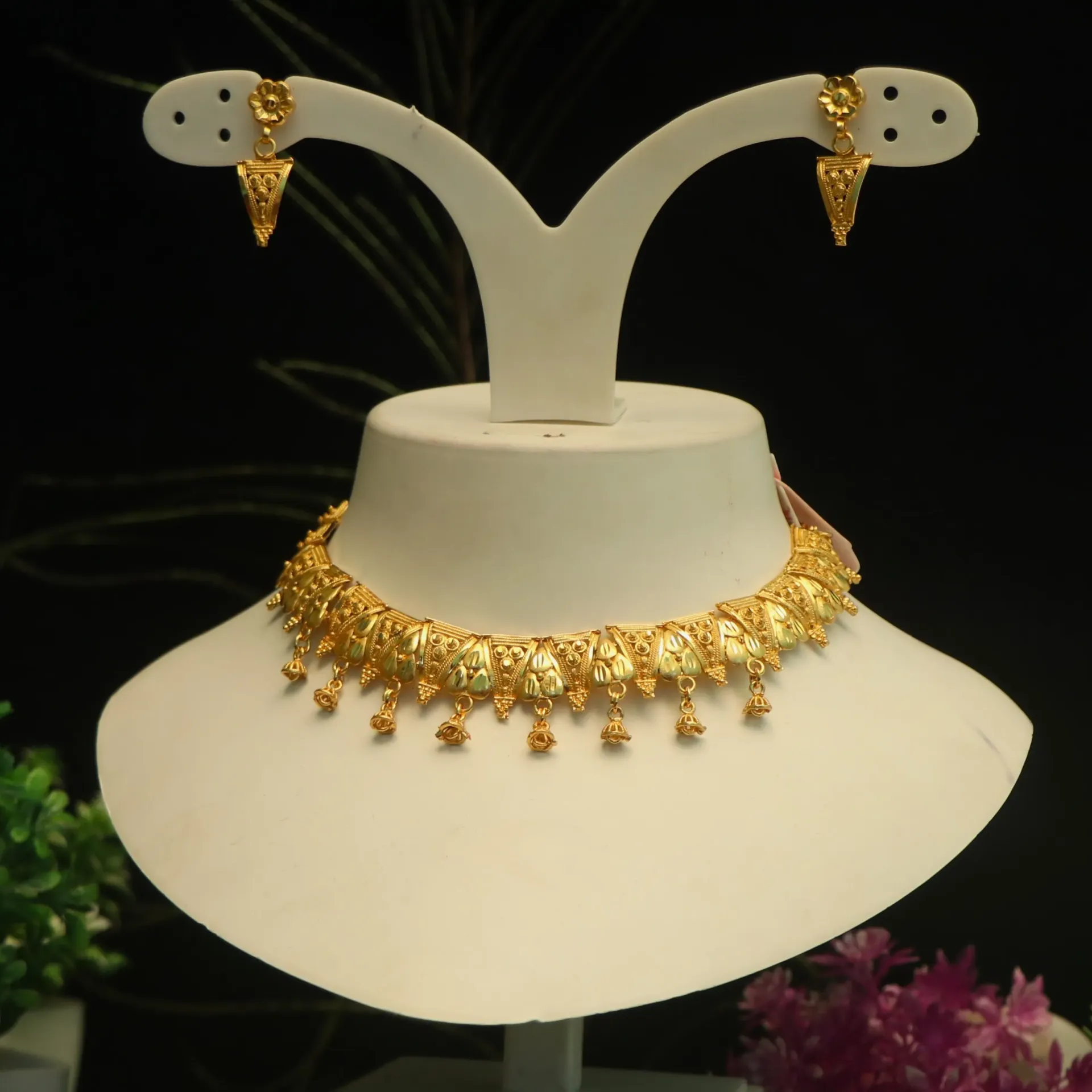 [NECKLACES-00623] Arihant Floral Filigree Statement Necklace Set