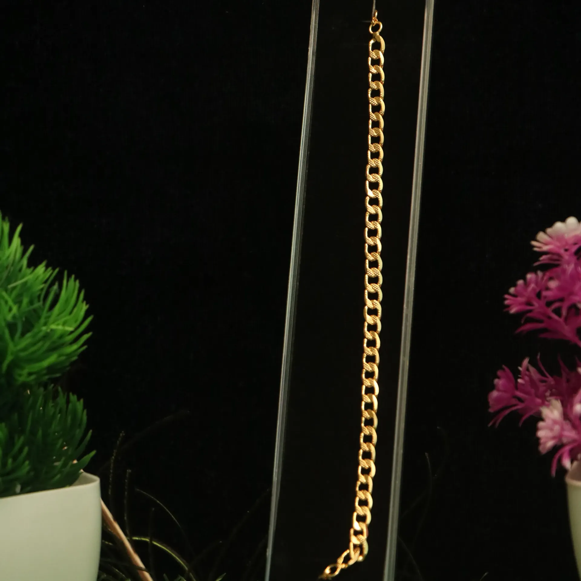 [BRACELET-00639] Arihant Urban Gilded Flat-Link Statement Bracelet