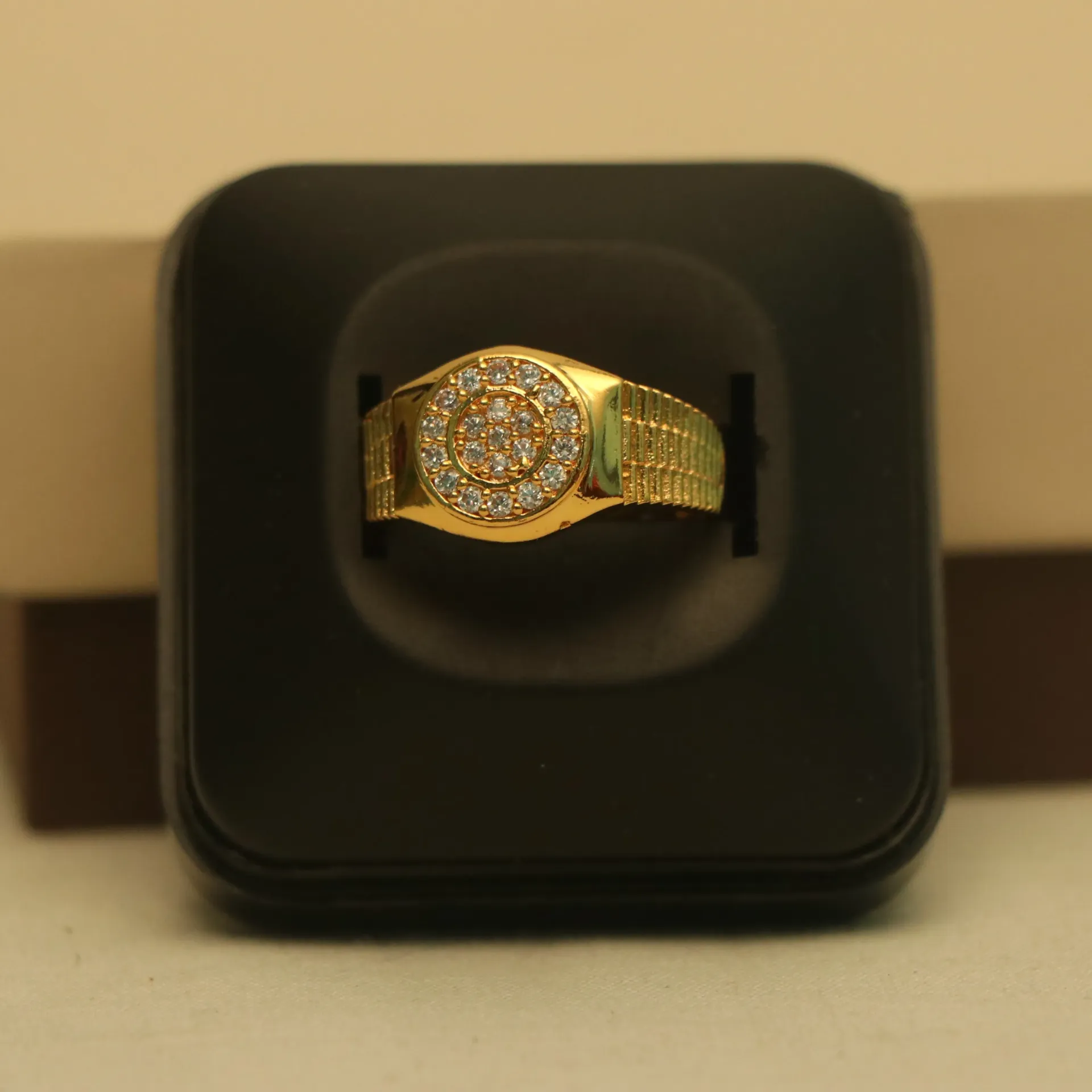 Arihant Diamond Studded Round Medallion Gents Ring