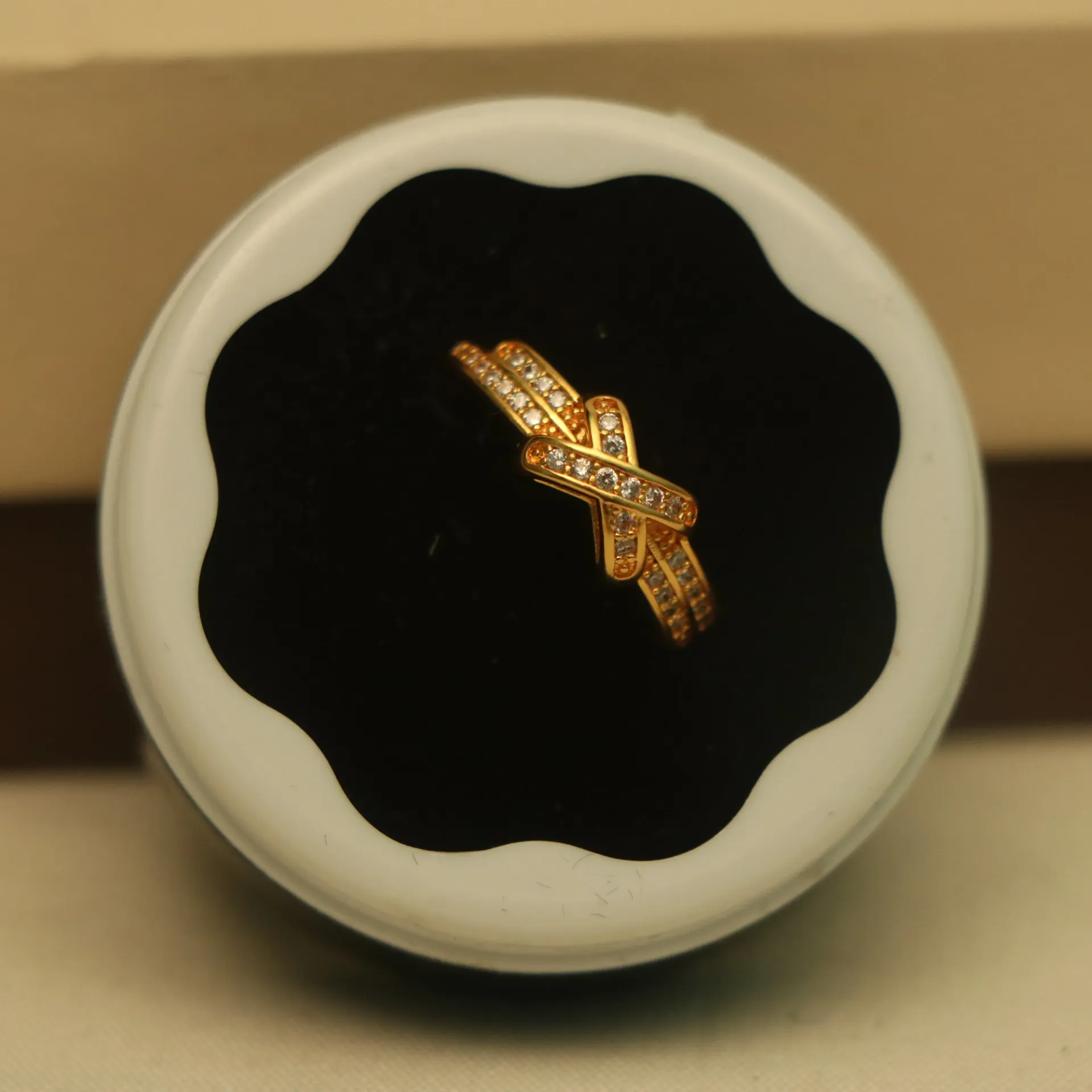 [RINGS-00665] Arihant Infinity Knot Crystal-Studded Ring
