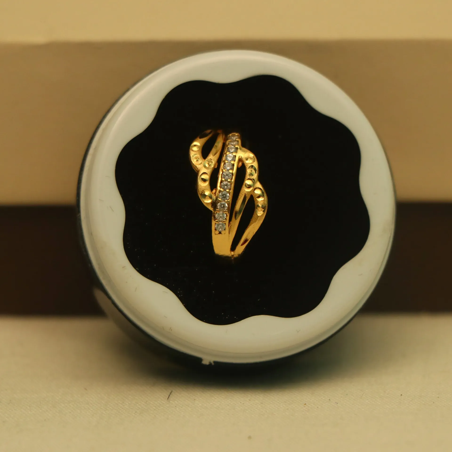 [RINGS-00666] Arihant Oceanic Ripple Micro-Pave Statement Ring