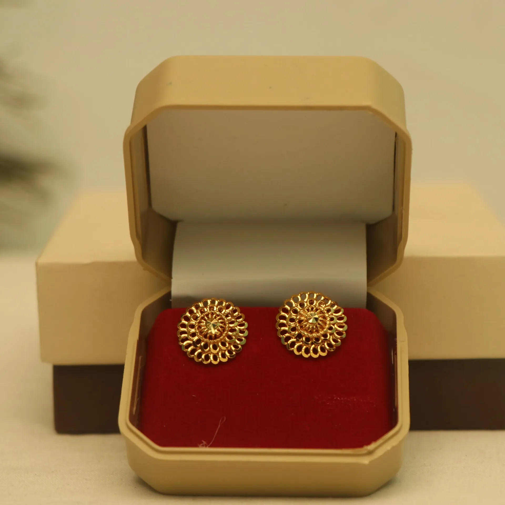 [EARINGS-00728] Arihant Chakra-Pattern Gold-Plated Pasha